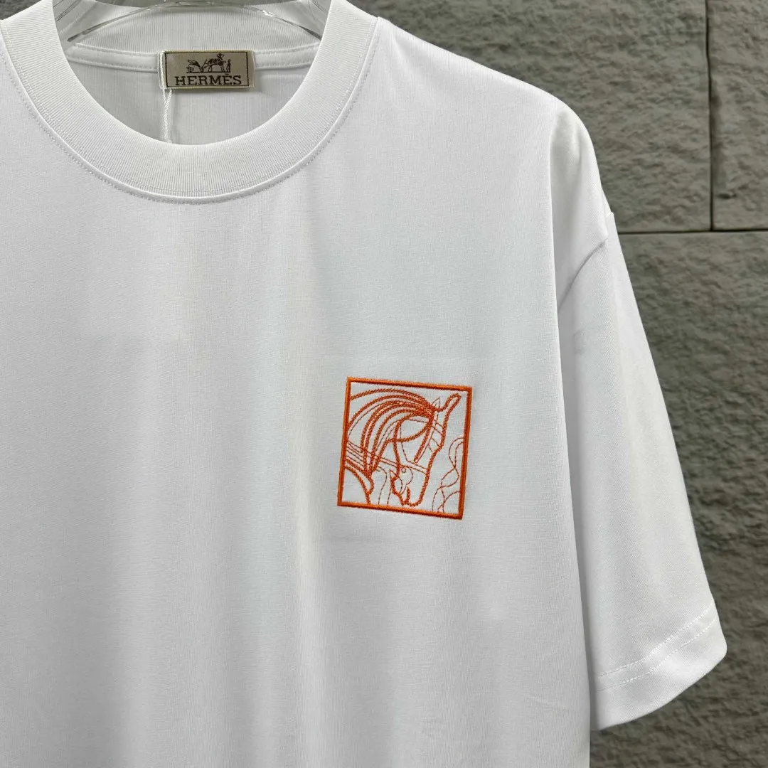 Herme* * 2026 New Arrival Classic Orange T Same Style ：Black White Size： S （90-130 ） M （120-150 ） L （140-165 ） XL （160-180 ） XXL （180-210 ）